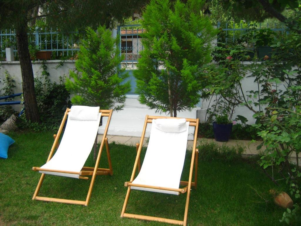 Mavi Pension Ayvalik Exterior foto