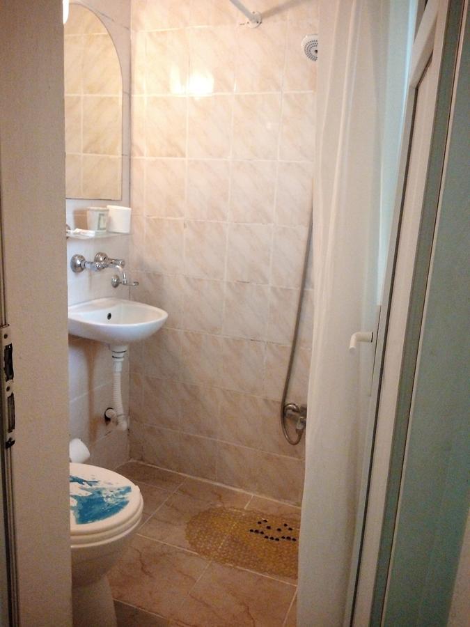 Mavi Pension Ayvalik Exterior foto